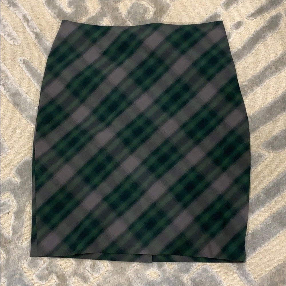 Plaid pencil skirt